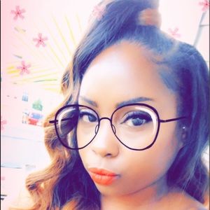 Meet your Posher, Breona